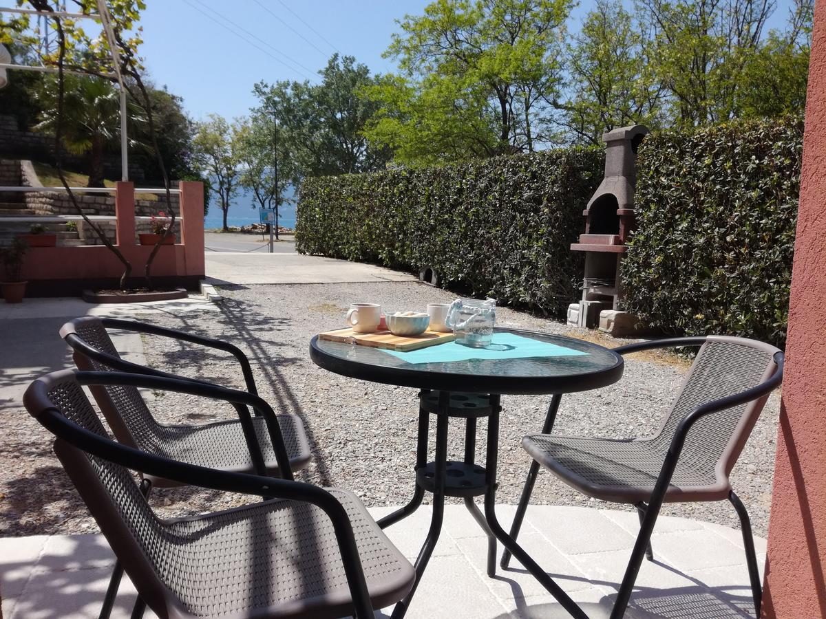Paunovic Apartments Tivat Exterior foto