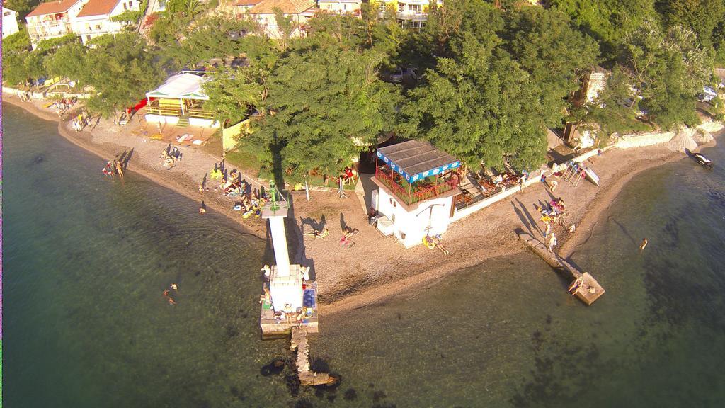 Paunovic Apartments Tivat Exterior foto