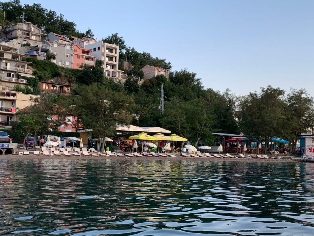Paunovic Apartments Tivat Exterior foto
